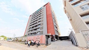 4 BHK Apartment For Rent in Vavol