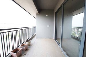 Balcony in 4 BHK Apartment at Vavol – for Rent