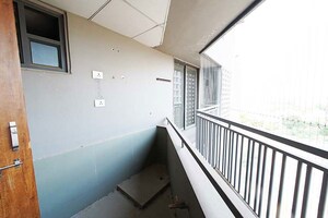 Balcony in 4 BHK Apartment at Vavol – for Rent