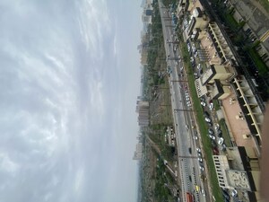 2 BHK Apartment – Nearby View at Pyramid Square 67A, Sector 67 - for Rent