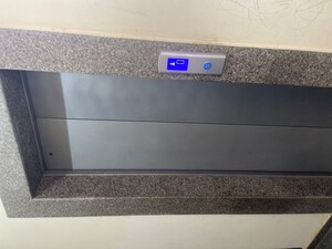 Lift in 2 BHK Apartment at Pyramid Square 67A, Sector 67 – for Rent
