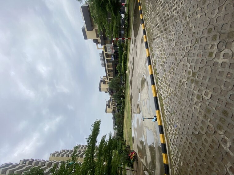 Garden, pyramid-square-67a 2 Bedroom 700 Sq.Ft. Apartment In Sector 67 Gurgaon 10493162