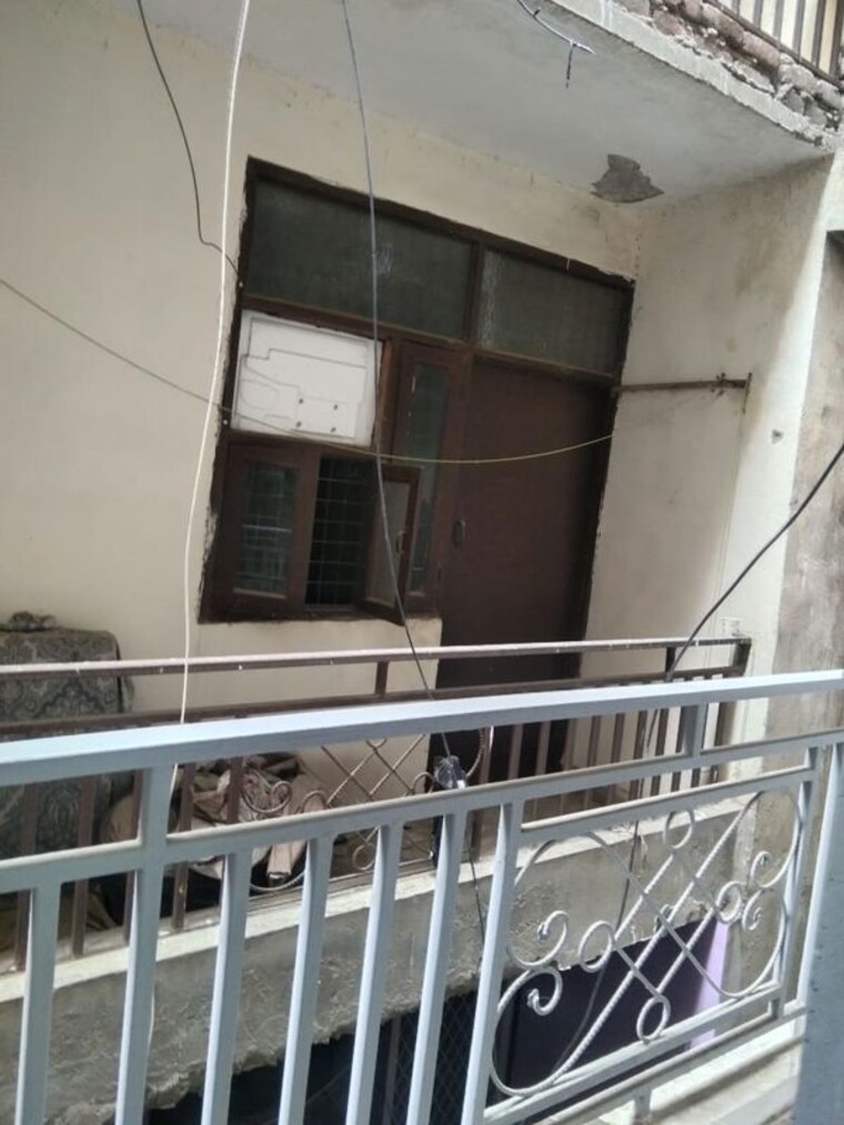 Balcony, vasant kunj 2 Bedroom 800 Sq.Ft. Builder Floor In Vasant Kunj Delhi 10493283