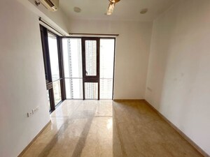3 BHK Apartment For Sale in Lodha Kiara, Worli