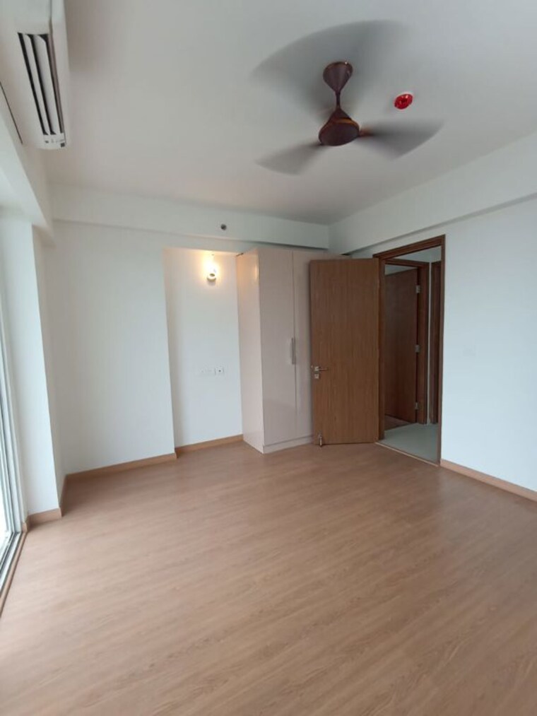 Room, godrej-woods 2 Bedroom 1255 Sq.Ft. Apartment In Sector 43 Noida 10493308