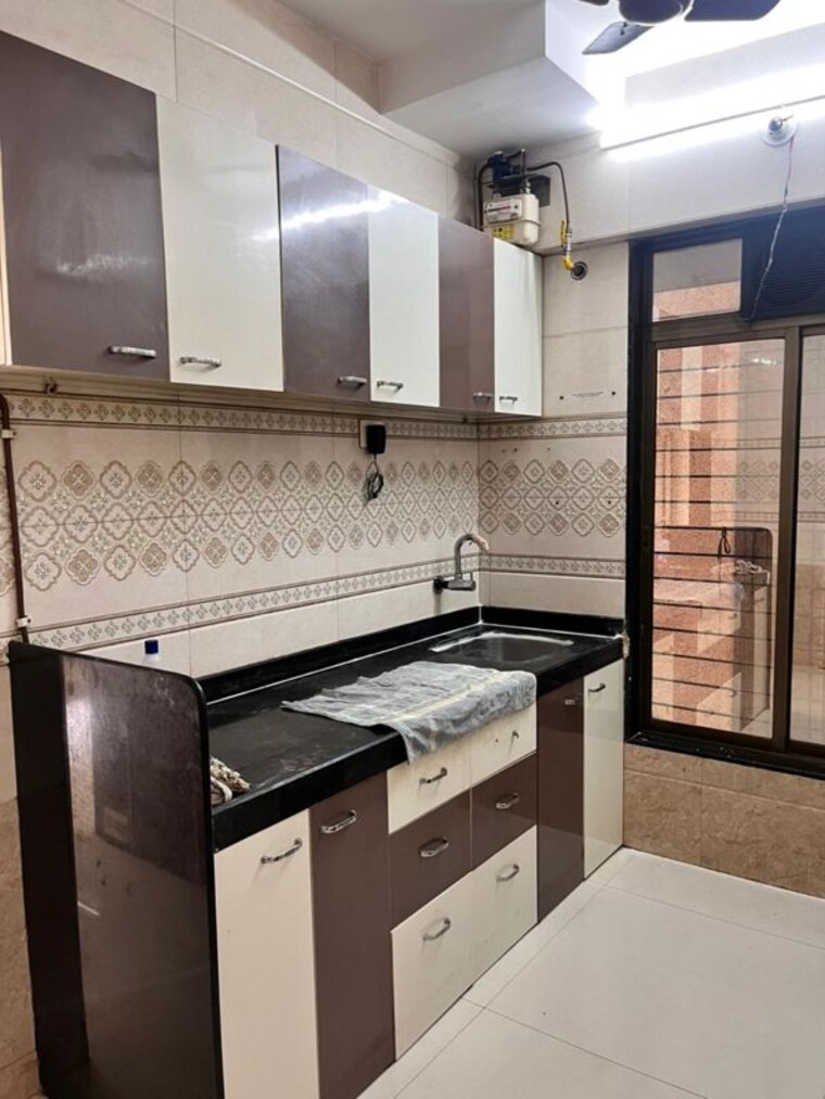 Kitchen, tilak nagar 1.5 Bedroom 550 Sq.Ft. Apartment In Tilak Nagar Mumbai 10493326