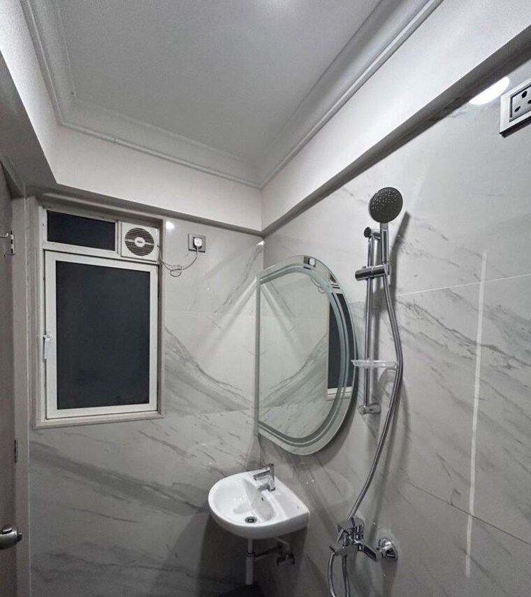 Bathroom, crescent-silverwoods 1 Bedroom 550 Sq.Ft. Apartment In Powai Mumbai 10493341