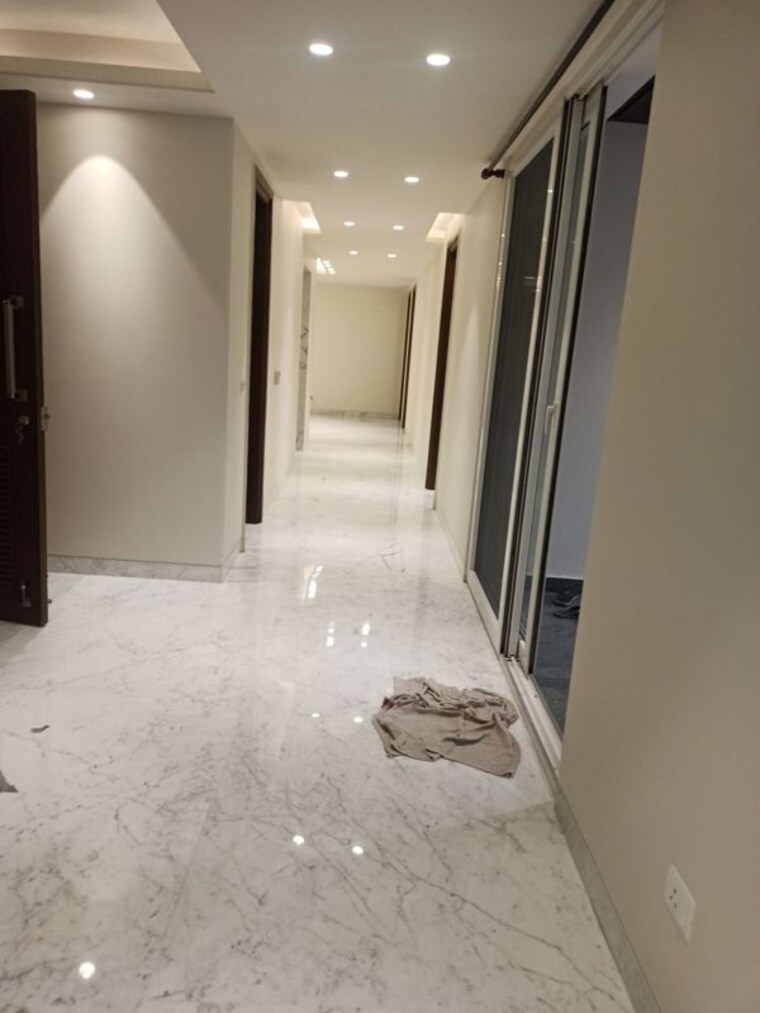 undefined, hauz khas enclave 5 Bedroom 4600 Sq.Ft. Builder Floor In Hauz Khas Enclave Delhi 10493332