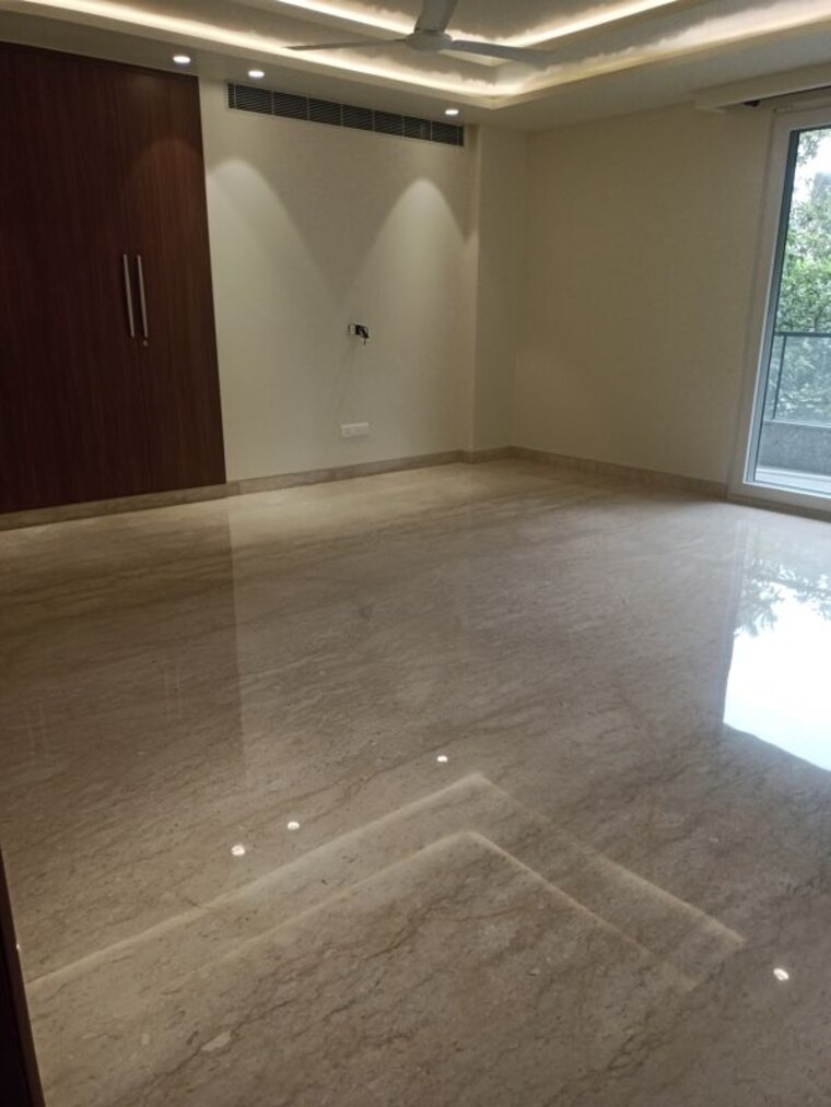 Room, hauz khas enclave 5 Bedroom 4600 Sq.Ft. Builder Floor In Hauz Khas Enclave Delhi 10493332