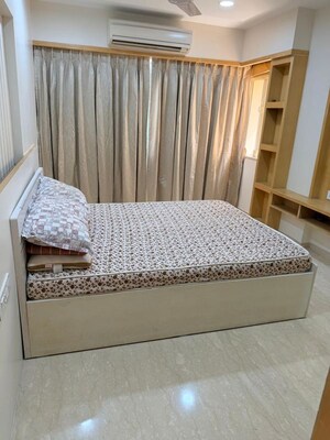 Bedroom in 3 BHK Apartment at Hiranandani Brentwood Mumbai, Powai – for Rent