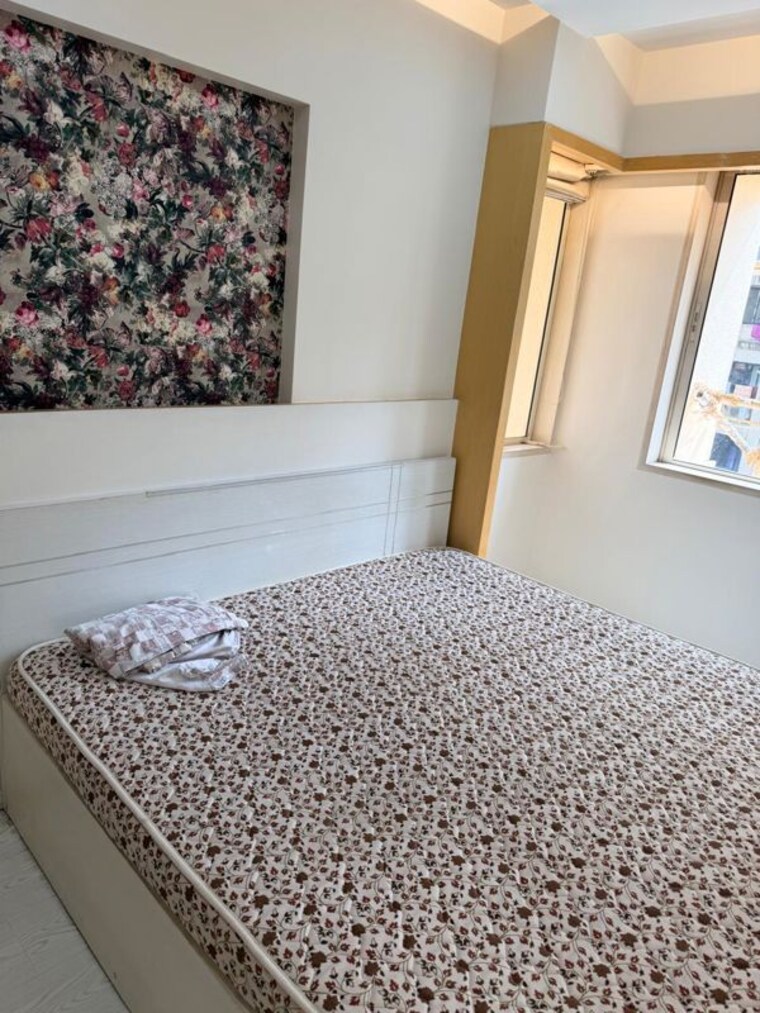 Bedroom, hiranandani-brentwood-mumbai 3 Bedroom 1300 Sq.Ft. Apartment In Powai Mumbai 10493362