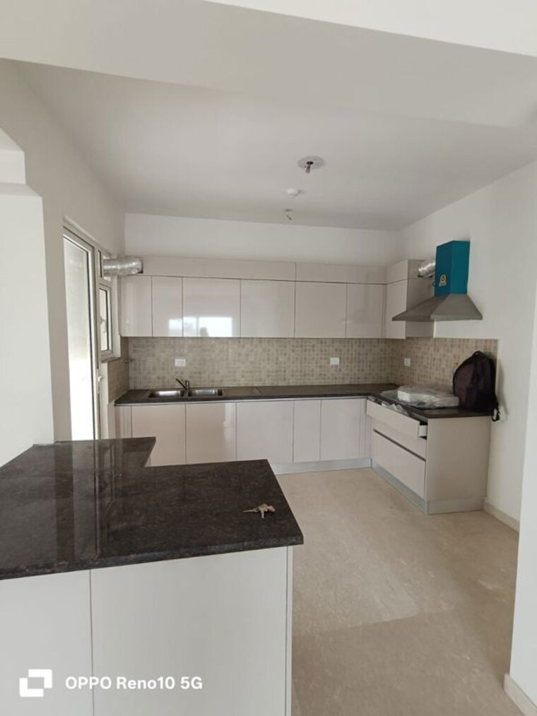 Kitchen, godrej-woods 3 Bedroom 1575 Sq.Ft. Apartment In Sector 43 Noida 10493354
