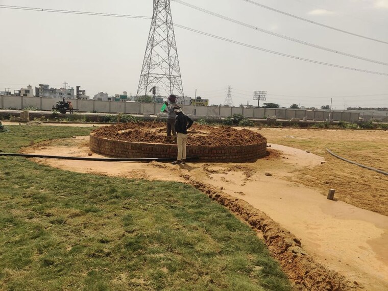 undefined, yashvi-golden-gate-residency  135 Sq.Ft. Plot In Farukh Nagar Sector 3 Gurgaon 10493360