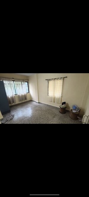 Bedroom in 2 BHK Apartment at Evershine CHS Malad, Malad West – for Rent