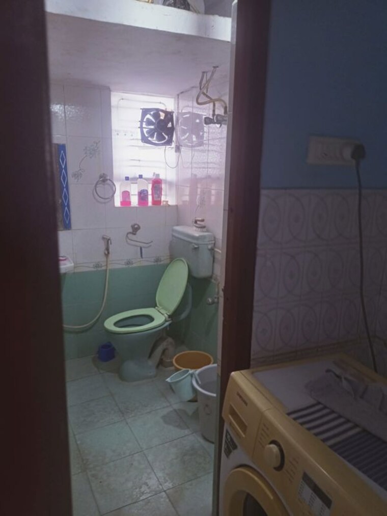 Bathroom, indiranagar 2 Bedroom 950 Sq.Ft. Apartment In Indiranagar Bangalore 10493383