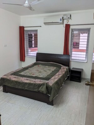 Bedroom in 2 BHK Apartment at Indiranagar – for Rent