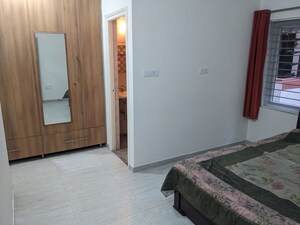 Room in 2 BHK Apartment at Indiranagar – for Rent