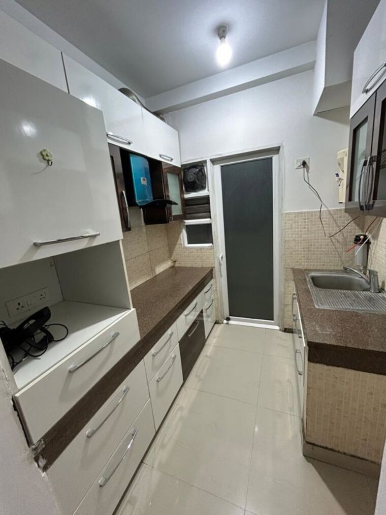 Team Area, gaur-city-7th-avenue 2 Bedroom 1040 Sq.Ft. Apartment In Sector 4 Greater Noida Greater Noida 10493397