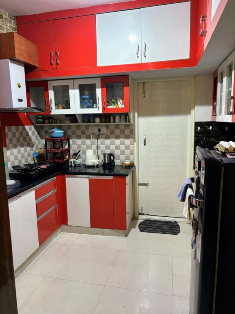 Kitchen, victorian-view 3 Bedroom 1465 Sq.Ft. Apartment In Whitefield Bangalore 10493374