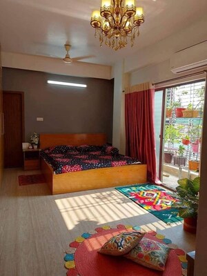 Bedroom in 2 BHK Apartment at Dosti Eastern Bay, Wadala – for Rent