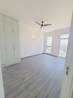 3 BHK + Store Room Apartment For Rent in Ireo The Corridors