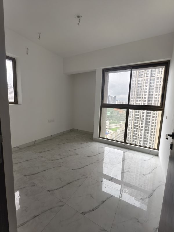 2 BHK 670 Sq.Ft. Apartment in Raymond Ten X Habitat