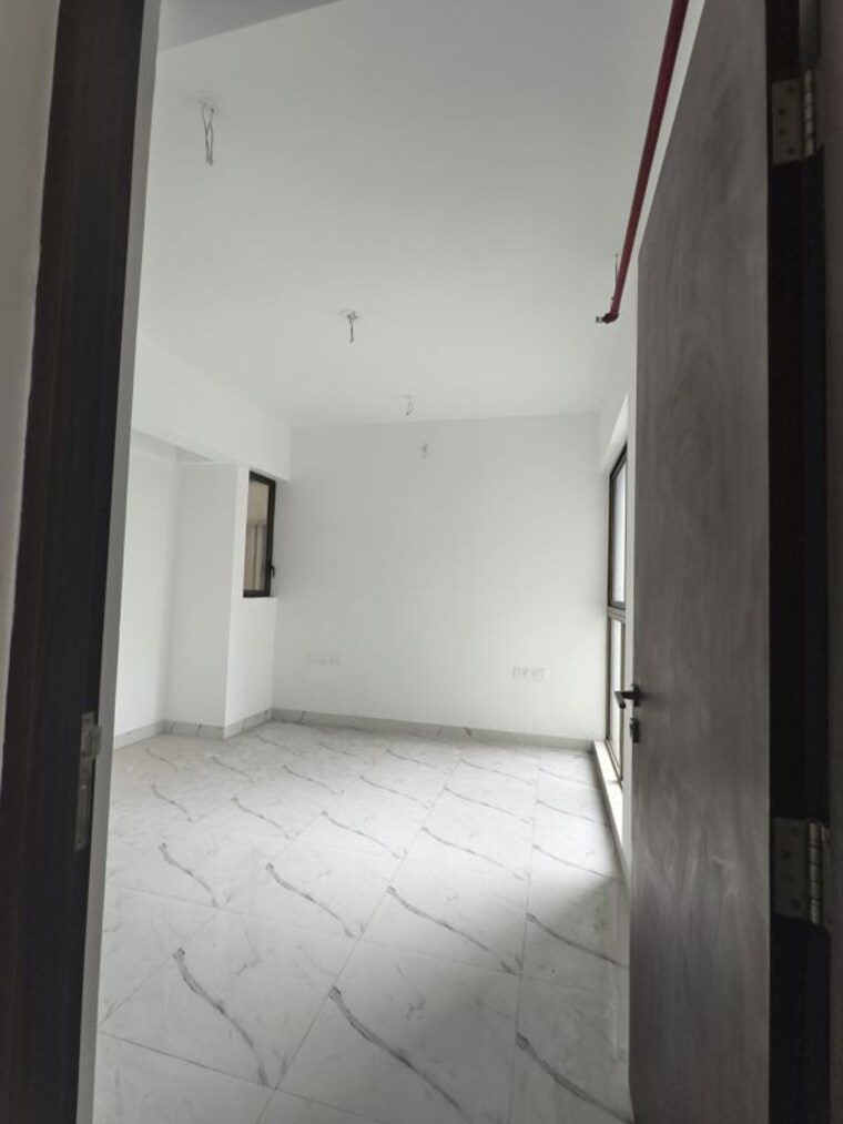 Bathroom, raymond-ten-x-habitat 2 Bedroom 670 Sq.Ft. Apartment In Pokhran Road No Two Thane 10493467