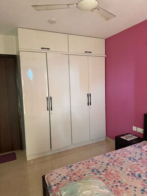 Room in 2 BHK Apartment at Runwal Forests, Kanjurmarg West – for Rent