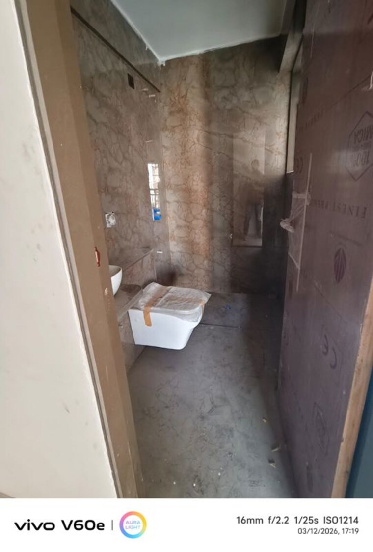 Bathroom, tilak nagar 2 Bedroom 660 Sq.Ft. Apartment In Tilak Nagar Mumbai 10493549