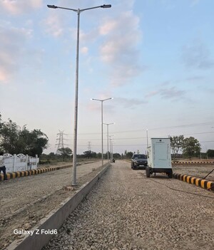  Plot For Sale in Khujauli