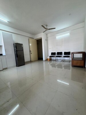 Room in 2 BHK Apartment at Breez Global Heights, Sohna Sector 33 – for Rent
