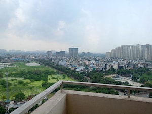 Balcony in 1 BHK Apartment at Sector 77 – for Rent