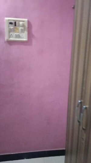 Room in 1 BHK Apartment at Anni Villa, Charai – for Rent