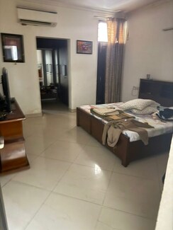 3 BHK + Study Room Builder Floor For Rent in Uday Park