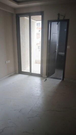Room in 3 BHK Builder Floor at Adarsh Nagar – for Sale