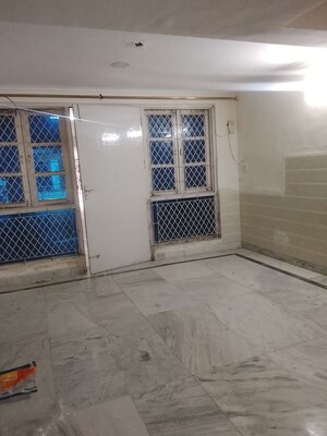Room in 1 BHK Builder Floor at Freedom Fighters Enclave – for Rent