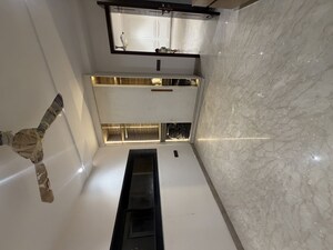 Furnished Amenities in 3 BHK Builder Floor at Sector 15 ii – for Sale