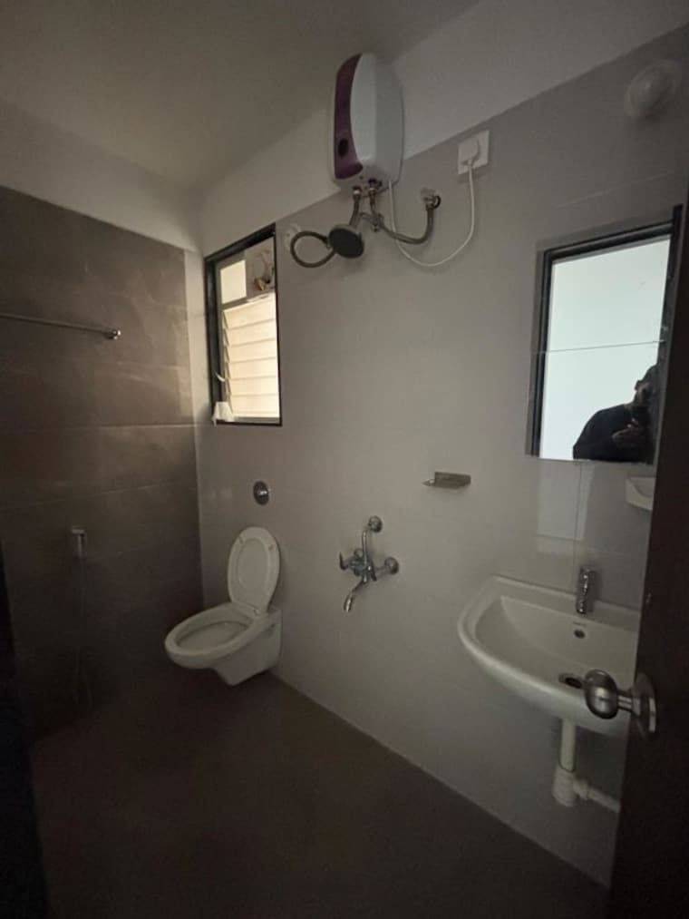 Bathroom, surya-society 2 Bedroom 1000 Sq.Ft. Apartment In Kondhwa Pune 10493683