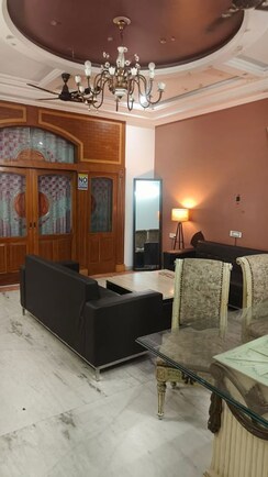 2 BHK Builder Floor For Rent in Subhash Nagar