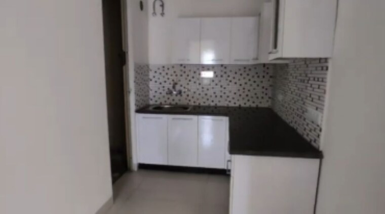Kitchen, saya-gold-avenue 3 Bedroom 1480 Sq.Ft. Apartment In Vaibhav Khand Ghaziabad 10491068