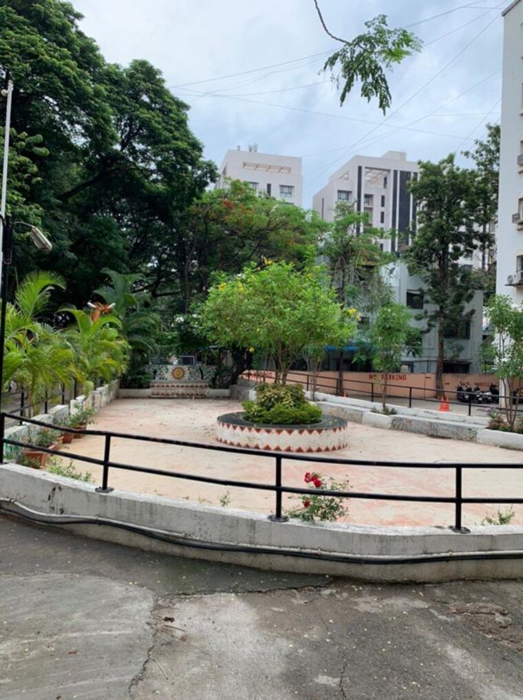 Balcony, mutha-hermes-drome-phase-ii 2 Bedroom 1600 Sq.Ft. Apartment In Viman Nagar Pune 10493768