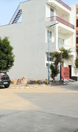  Plot – Exterior View View at SectoR-35 - for Sale