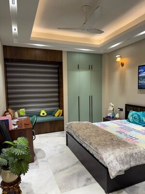 Bedroom in 4 BHK Builder Floor at Sector 55 – for Rent