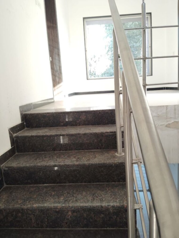 undefined, high-class-residency 3 Bedroom 1500 Sq.Ft. Apartment In Bavdhan Pune 10493814