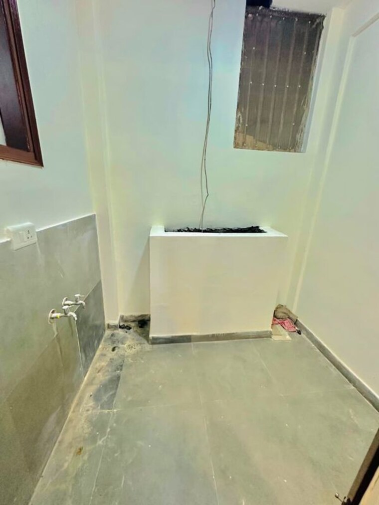 Lobby, sector 71 3 Bedroom 125 Sq.Yd. Apartment In Sector 71 Mohali 10493784