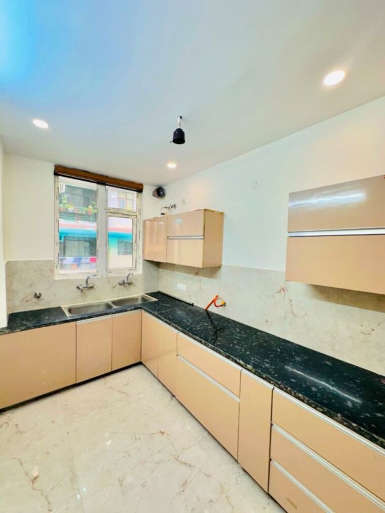 Kitchen, sector 71 3 Bedroom 125 Sq.Yd. Apartment In Sector 71 Mohali 10493784