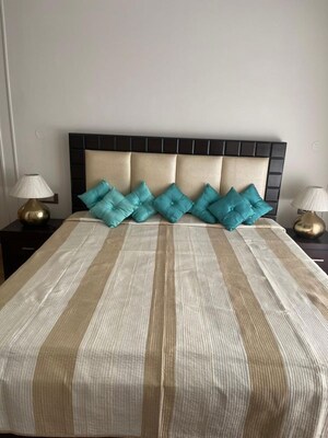 Bedroom in 4 BHK Builder Floor at DLF The Grove, Sector 54 – for Rent