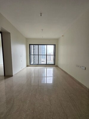 2 BHK Apartment For Rent in Kalpataru Elitus, Mulund West