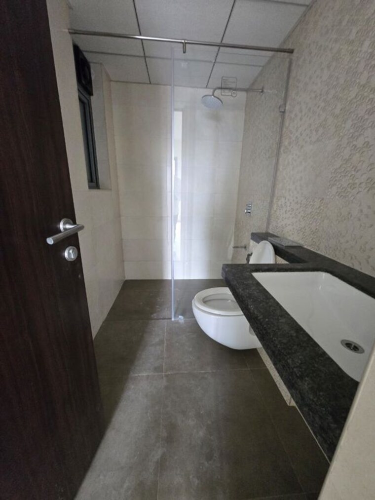 Bathroom, kalpataru-elitus 2 Bedroom 952 Sq.Ft. Apartment In Mulund West Mumbai 10493782