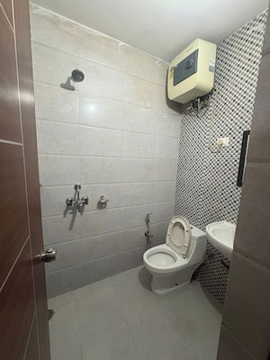 Bathroom in 2 BHK Builder Floor at Kanhai – for Rent